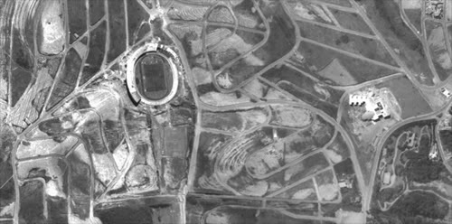 Foto antiga do bairro e do Estádio do Morumbi nos anos 50