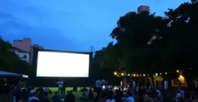 cinema gratuito ao ar livre